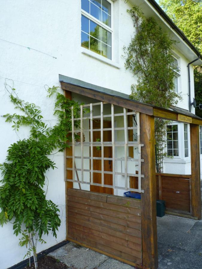 Higher Coombe Bovey Tracey Exterior photo